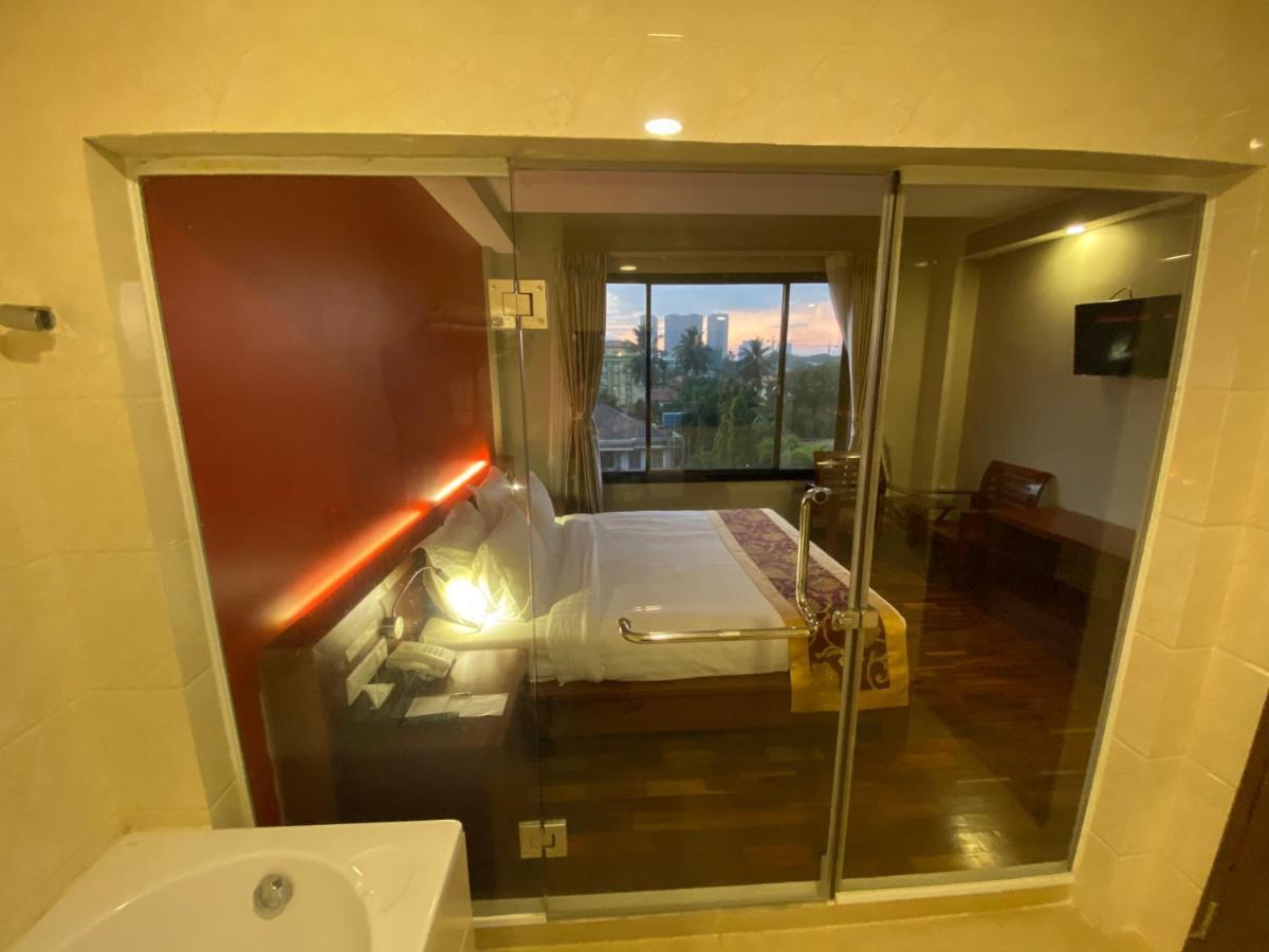 My Dream Hotel Γιανγκόν Εξωτερικό φωτογραφία