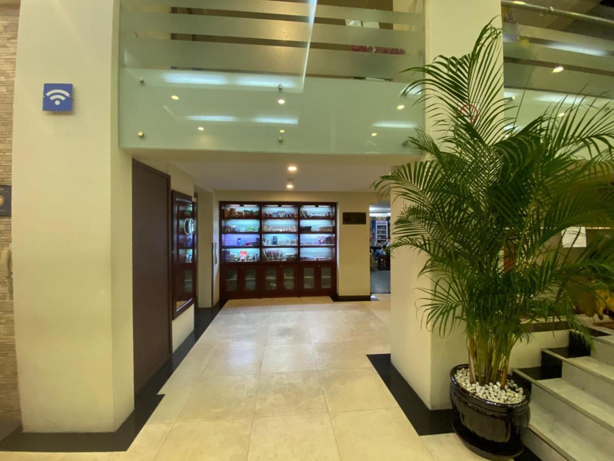 My Dream Hotel Γιανγκόν Εξωτερικό φωτογραφία